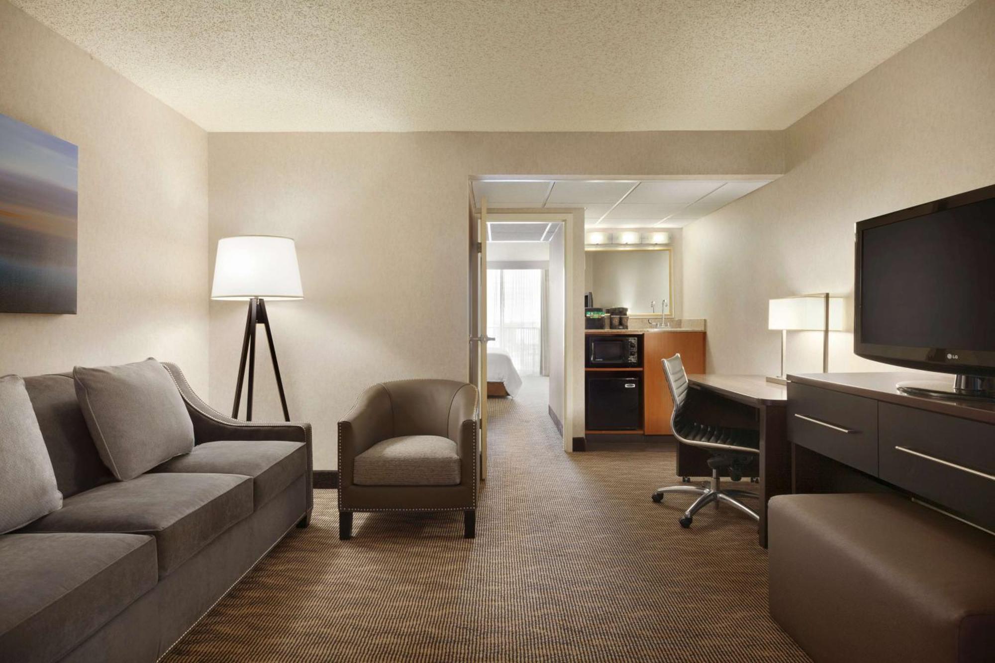 Embassy Suites By Hilton Oklahoma City Will Rogers Airport Luaran gambar