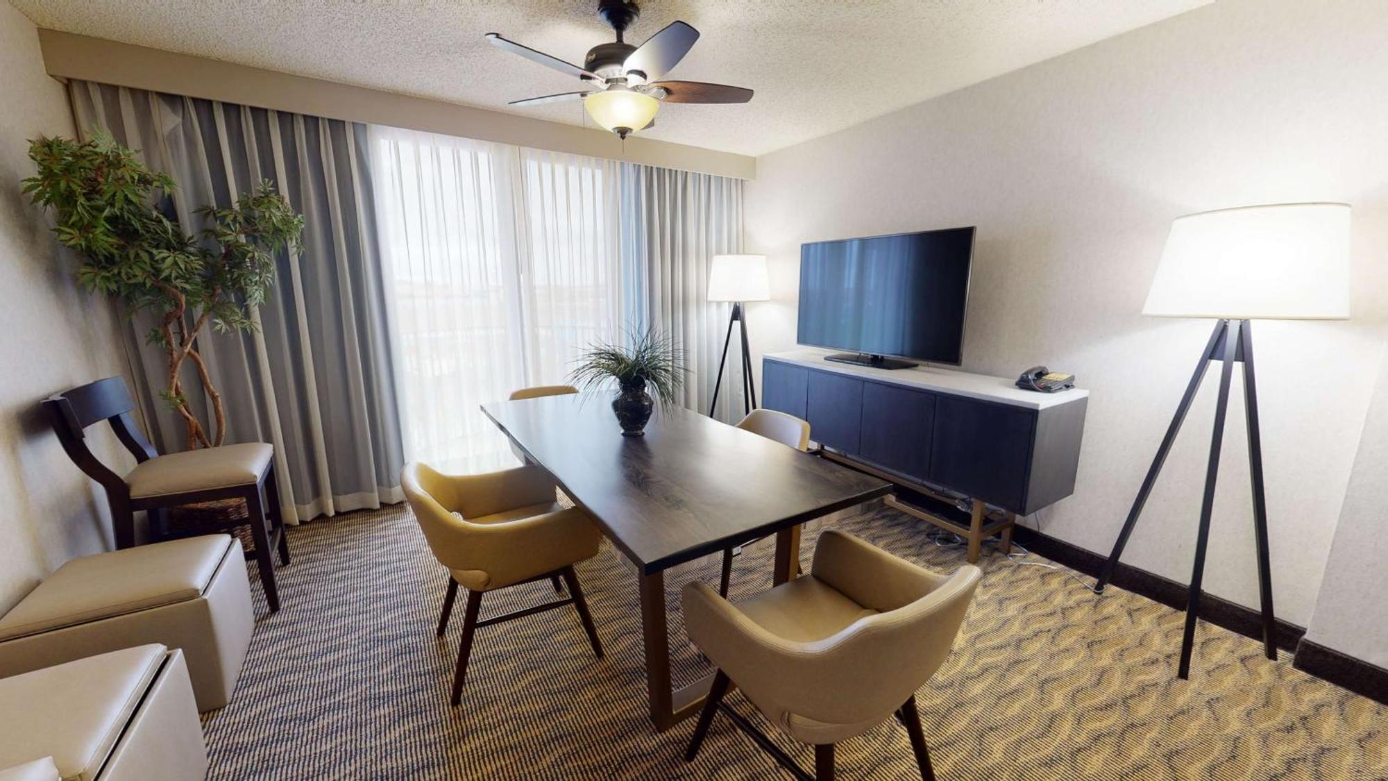 Embassy Suites By Hilton Oklahoma City Will Rogers Airport Luaran gambar