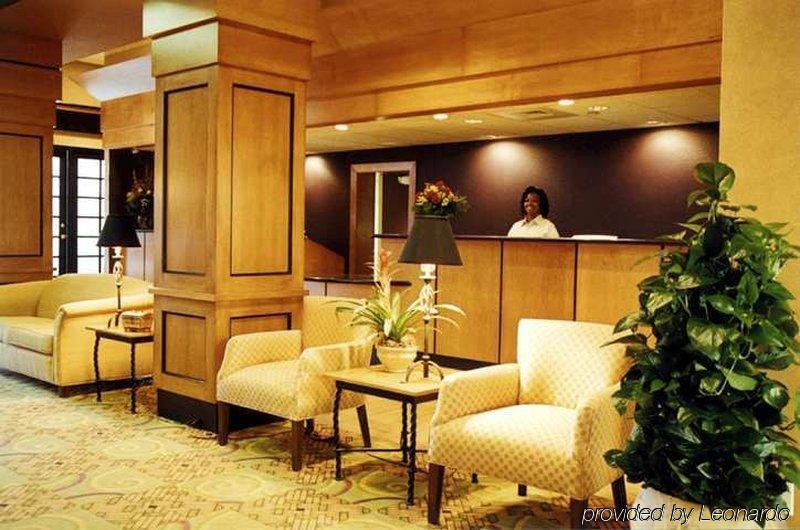 Embassy Suites By Hilton Oklahoma City Will Rogers Airport Dalaman gambar