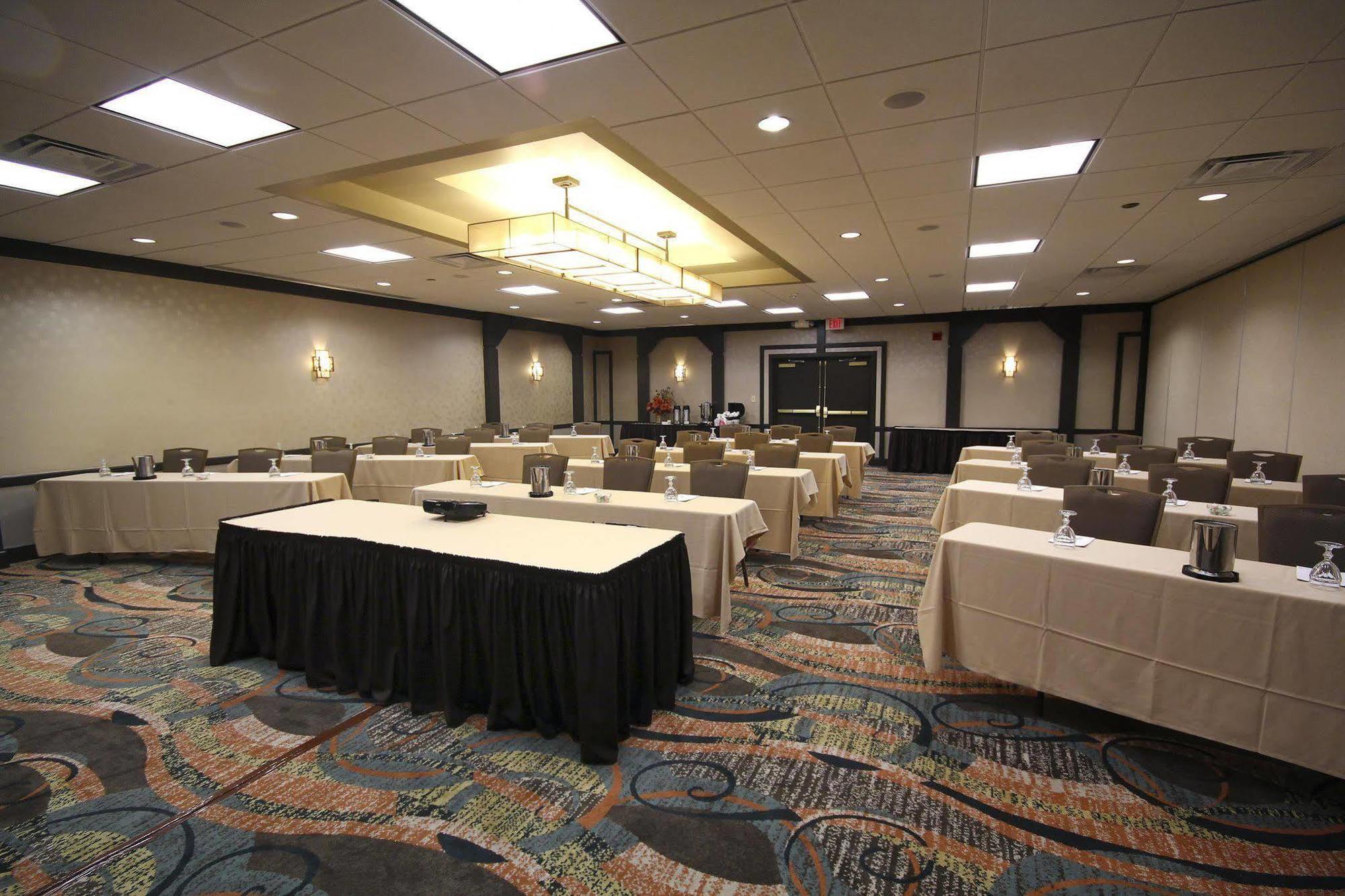 Embassy Suites By Hilton Oklahoma City Will Rogers Airport Luaran gambar
